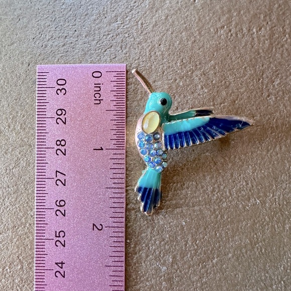 Turquoise, Blue & Yellow Hummingbird Brooch Pin Crystals Rhinestones & Enamel - Picture 12 of 12